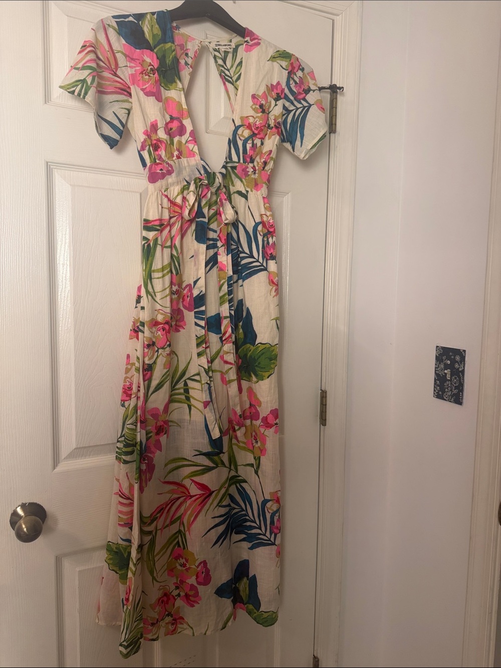 Billabong Floral V-Neck Maxi Dress XS